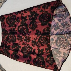 Maurices Dark Red Black Rose Print High Low Skirt‎ Womens 1 (1X Equivilent)